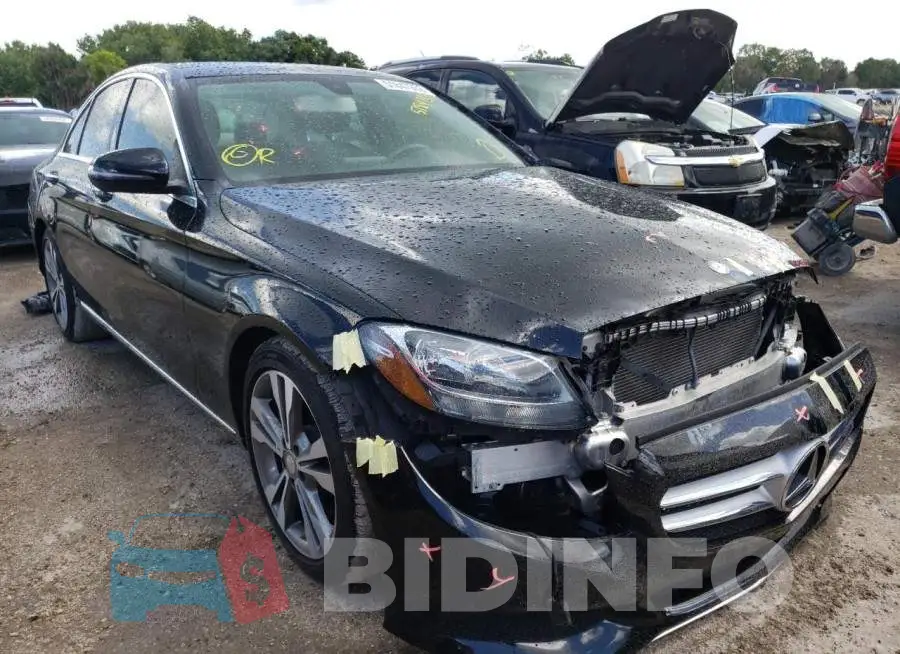WDDWF4JB0HR281729 Photo# 1