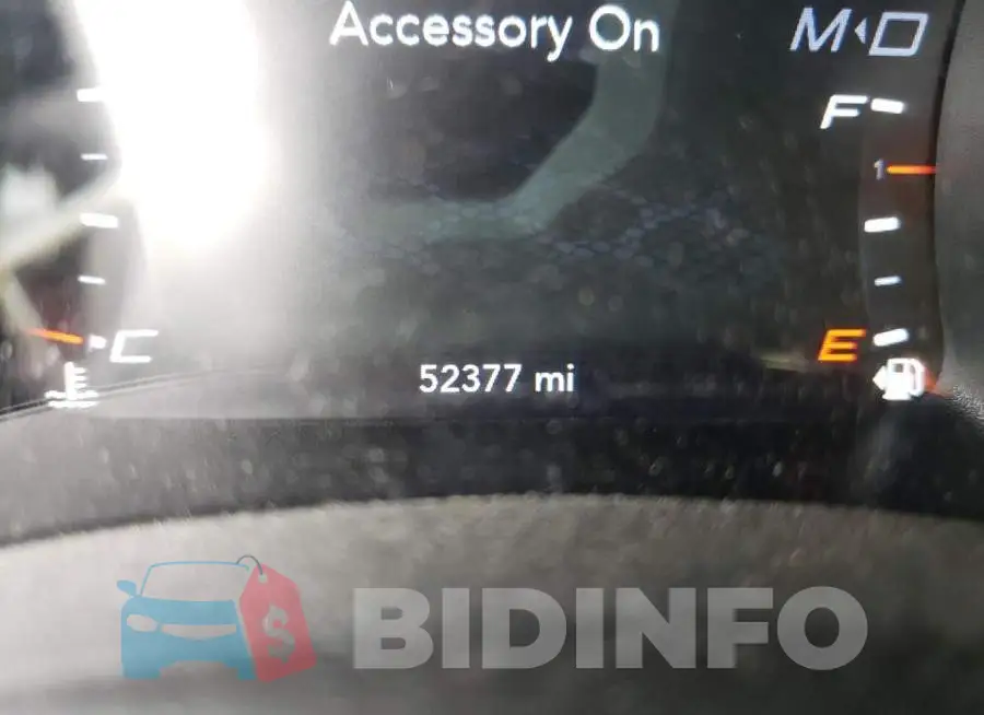2C3CDXCT8KH738423 Photo# 8