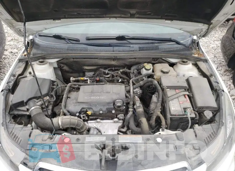 1G1PE5SB3G7158869 Photo# 7