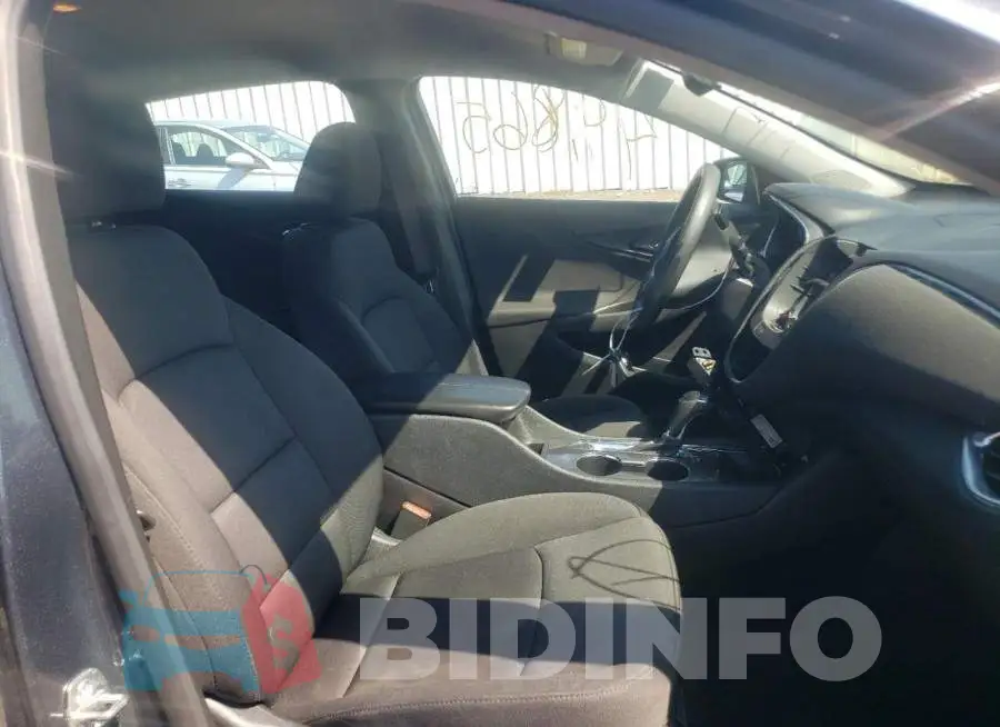 1G1ZD5ST2LF098863 Photo# 5