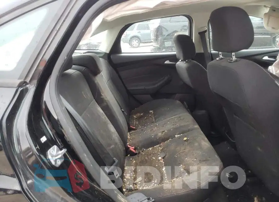 1FADP3F2XGL323526 Photo# 6