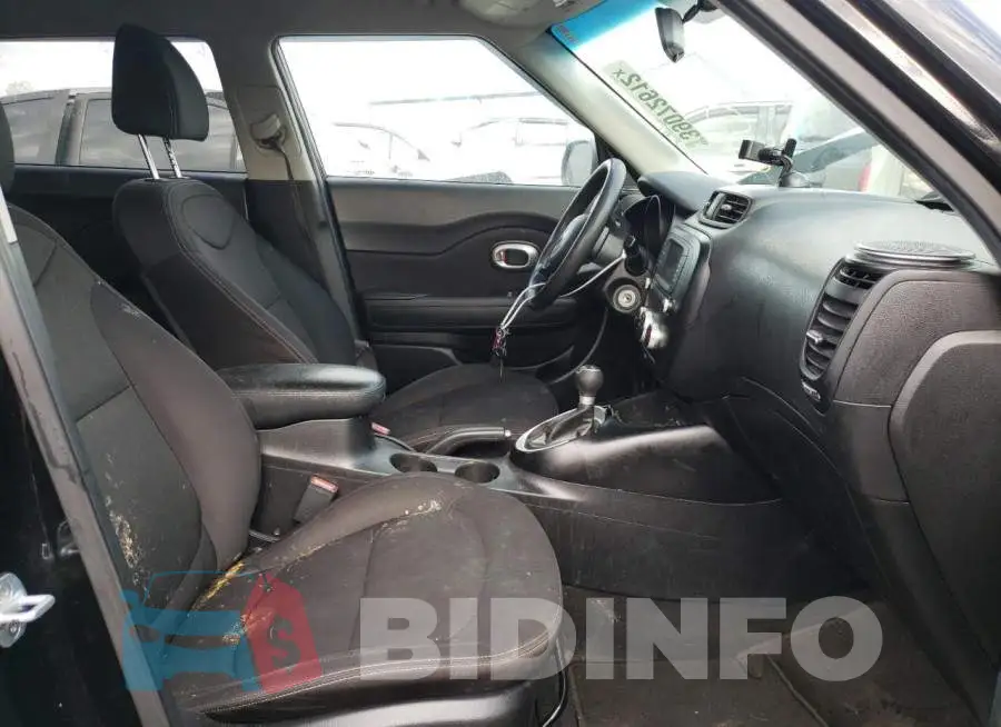 KNDJN2A21J7903753 Photo# 5