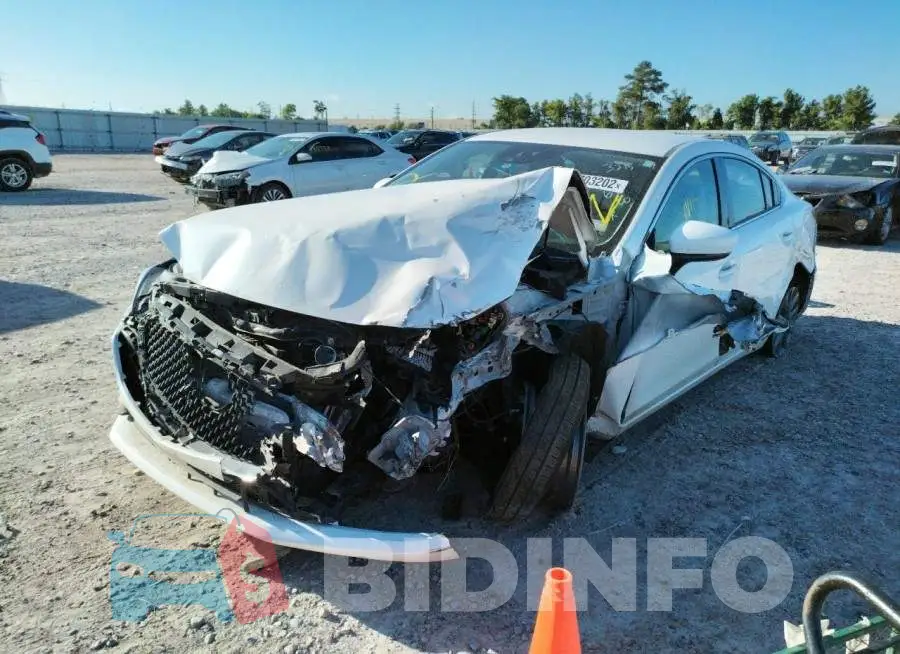 JM1GL1UMXM1609363 Photo# 2