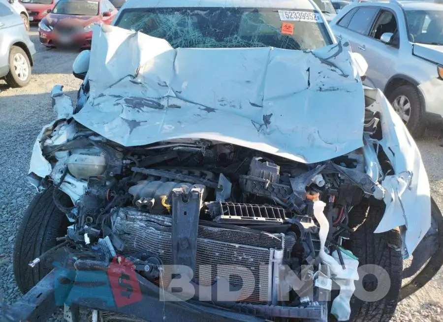 1V2CR2CA1JC568873 Photo# 7
