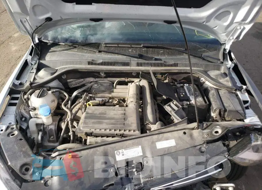 3VW167AJ5HM355190 Photo# 7