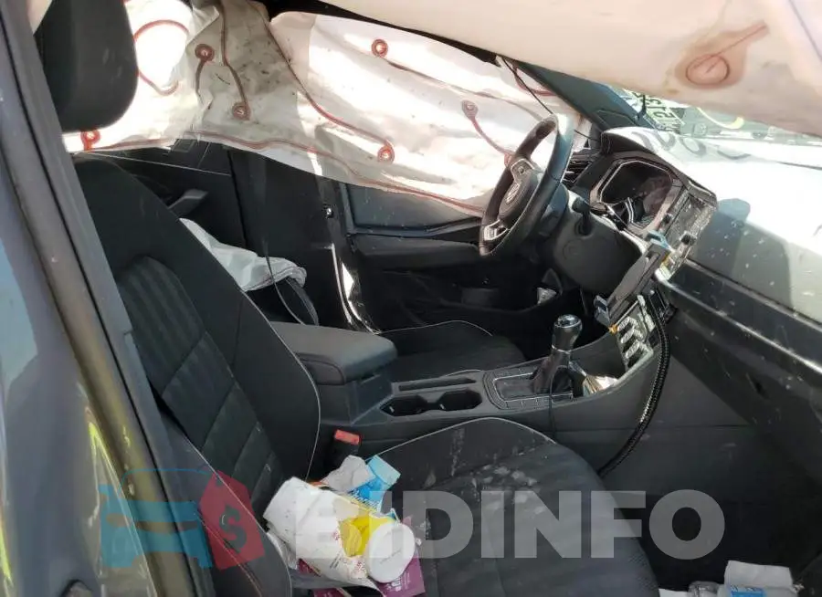 3VW5T7BU8LM017276 Photo# 5