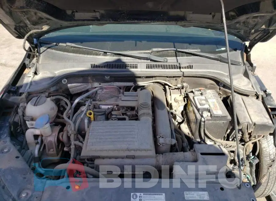 3VWDB7AJ5HM377831 Photo# 7