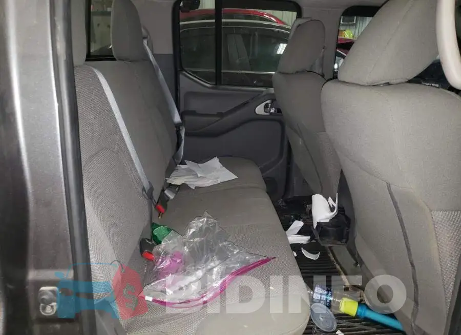 1N6AD0EV6JN734043 Photo# 6