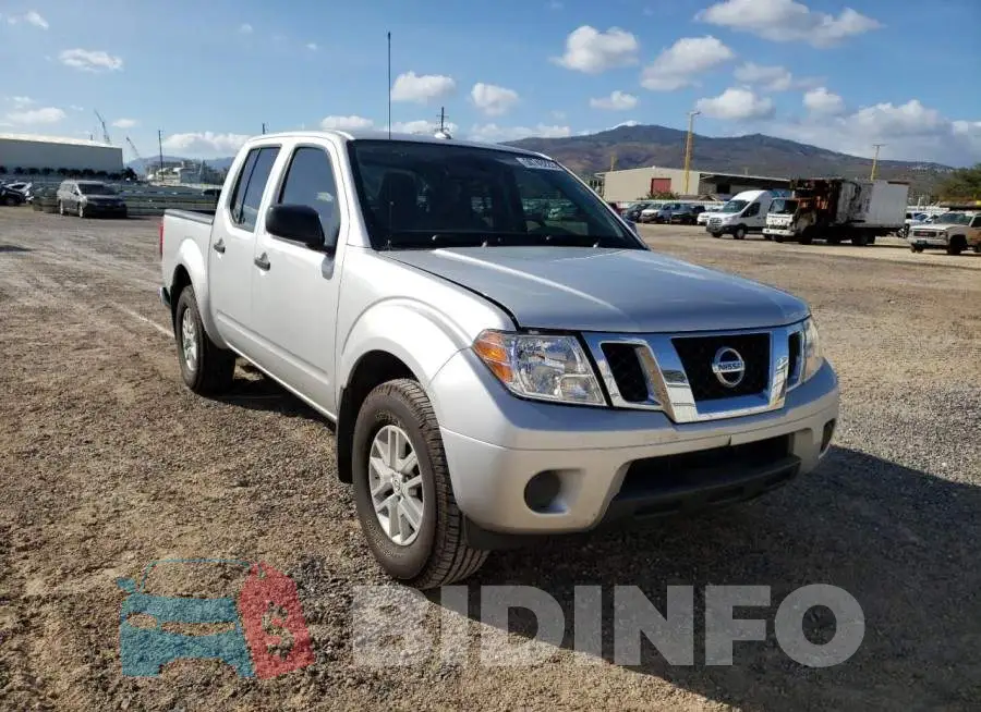 1N6AD0EV9JN721075 Photo# 1