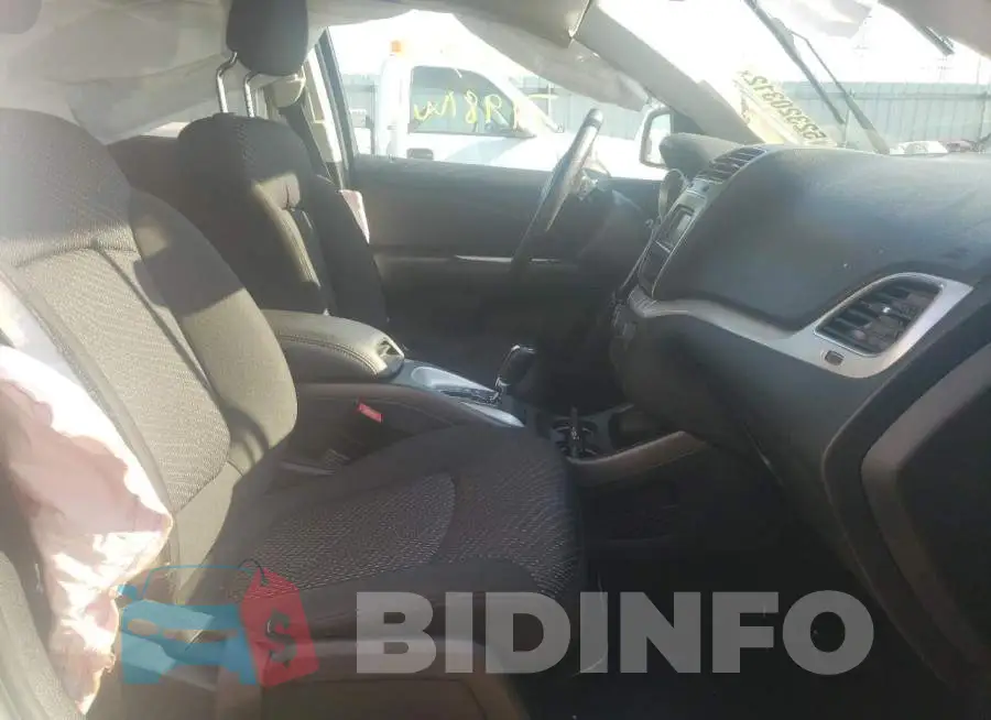 3C4PDCAB4LT268111 Photo# 5
