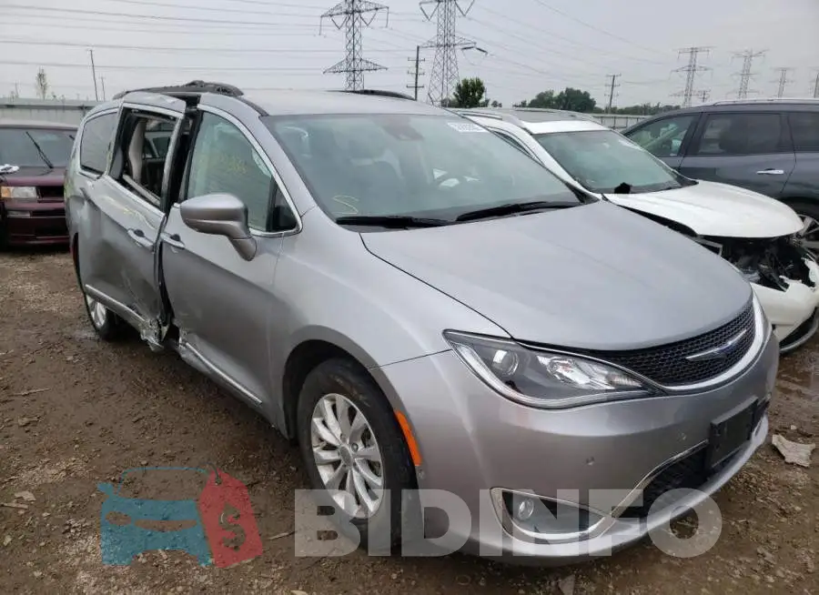 2C4RC1EG5LR135916 Photo# 1