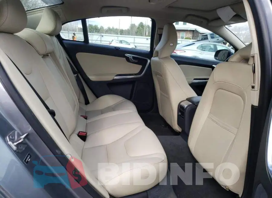 LYV402TK1HB143127 Photo# 6