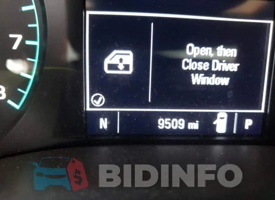 1GCHSCEA8M1158649 Photo# 8