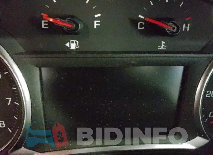 2GNAXTEV9L6204188 Photo# 8