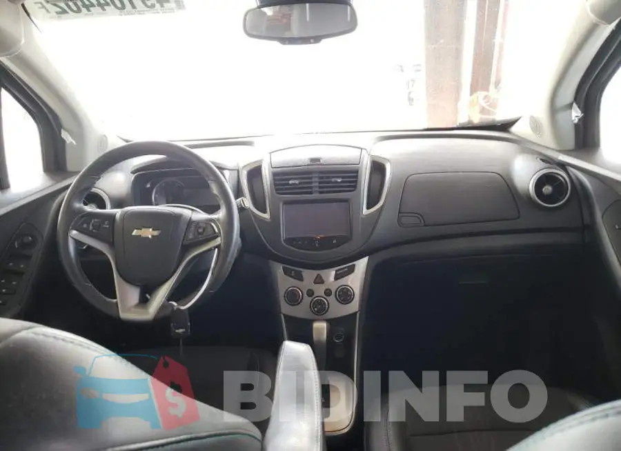 3GNCJLSB7GL272866 Photo# 9