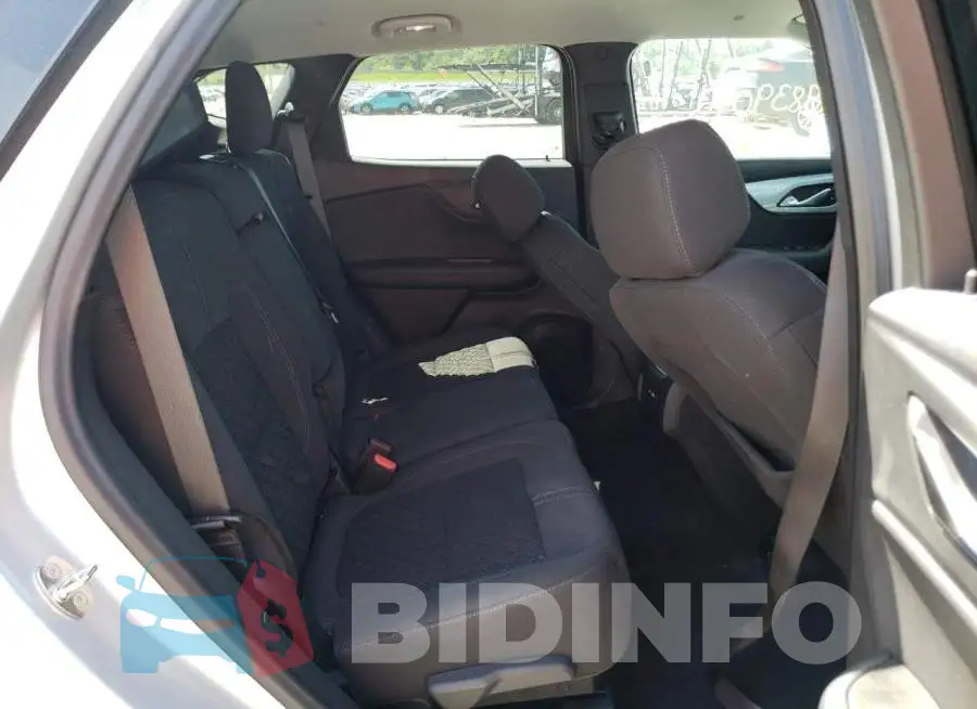 3GNKBCR44LS677163 Photo# 6