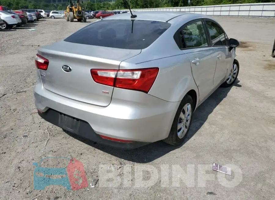 KNADM4A31G6698855 Photo# 4