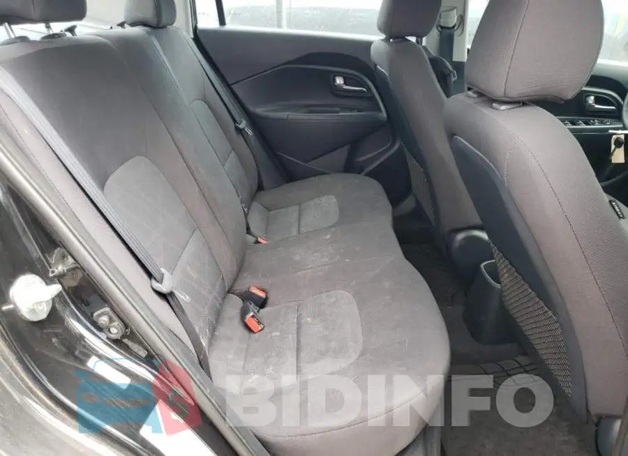 KNADM4A31H6027820 Photo# 6