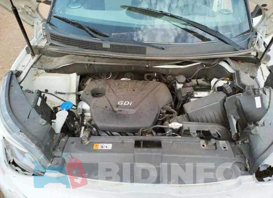KNDJN2A2XG7358614 Photo# 7