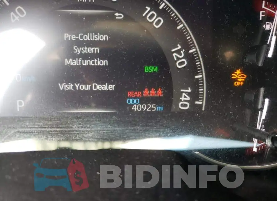 2T3J1RFV8LC094204 Photo# 8