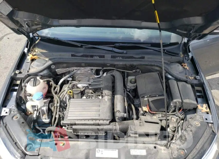 3VWD67AJ7GM335180 Photo# 7
