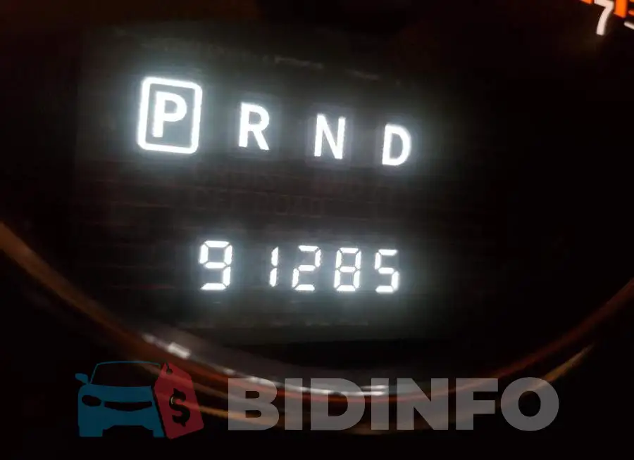1C4NJDEB1HD104862 Photo# 8