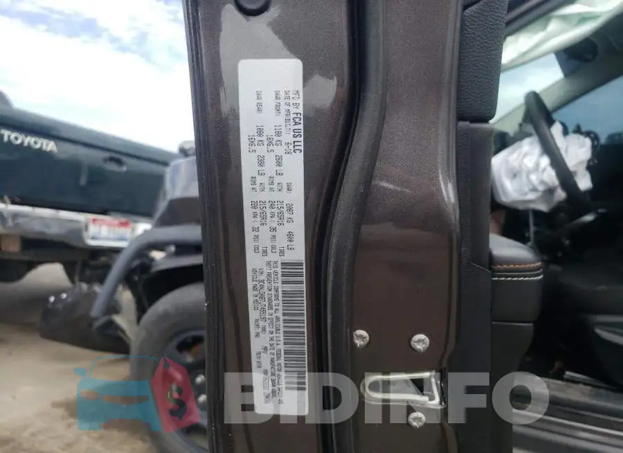 3C4NJDAB7JT455197 Photo# 10