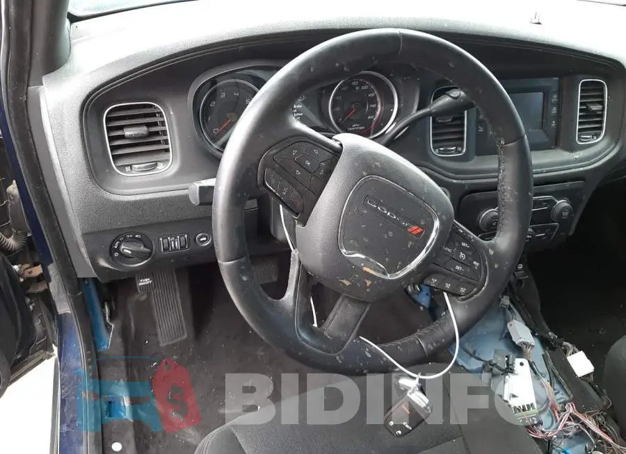 2C3CDXAT6GH277359 Photo# 9