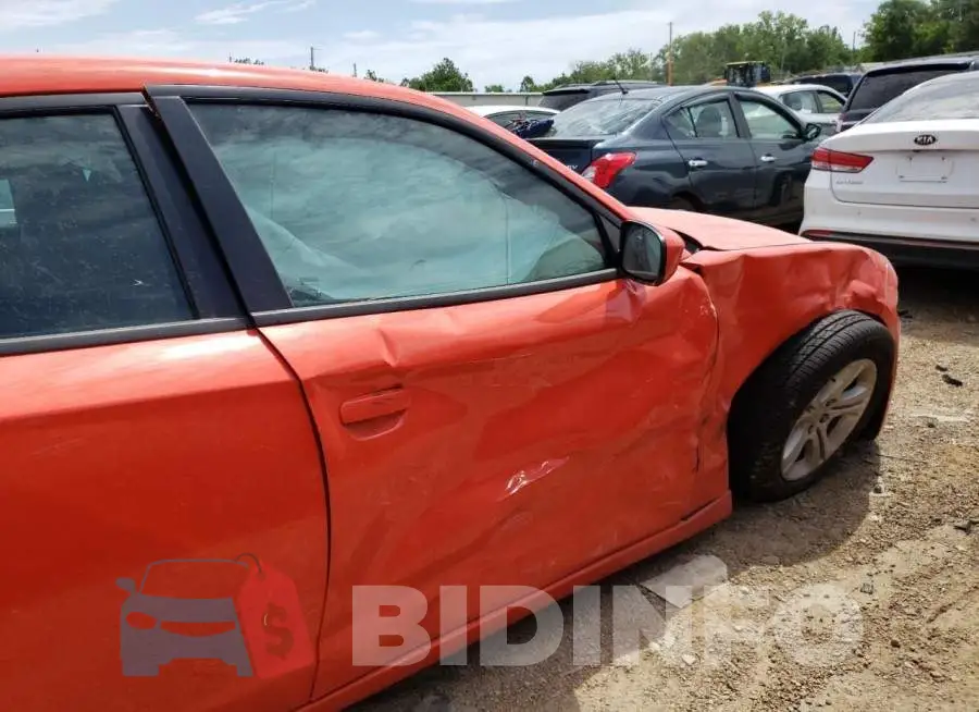 2C3CDXBGXKH657895 Photo# 9