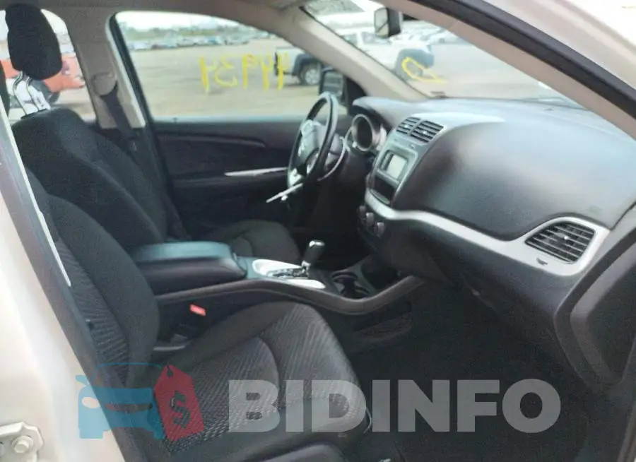 3C4PDCAB6LT259636 Photo# 5
