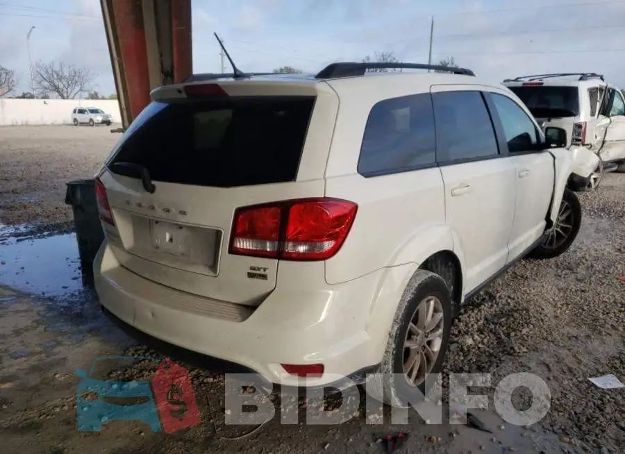 3C4PDCBG4HT571388 Photo# 4