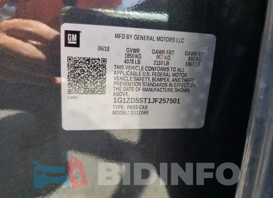 1G1ZD5ST1JF257501 Photo# 10