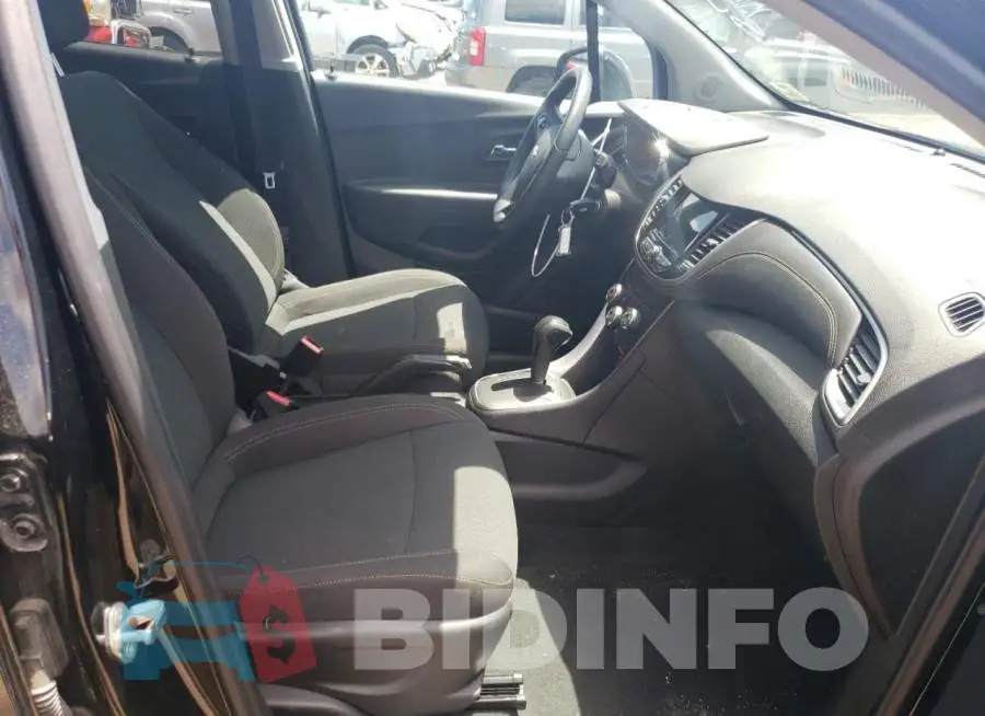 3GNCJNSB6KL289436 Photo# 5