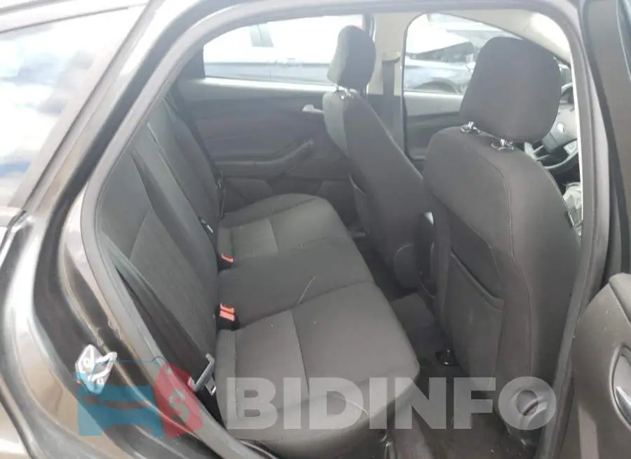 1FADP3K26GL390971 Photo# 6
