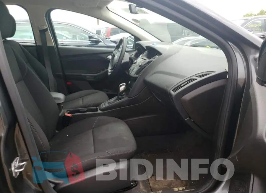 1FADP3K26GL390971 Photo# 5