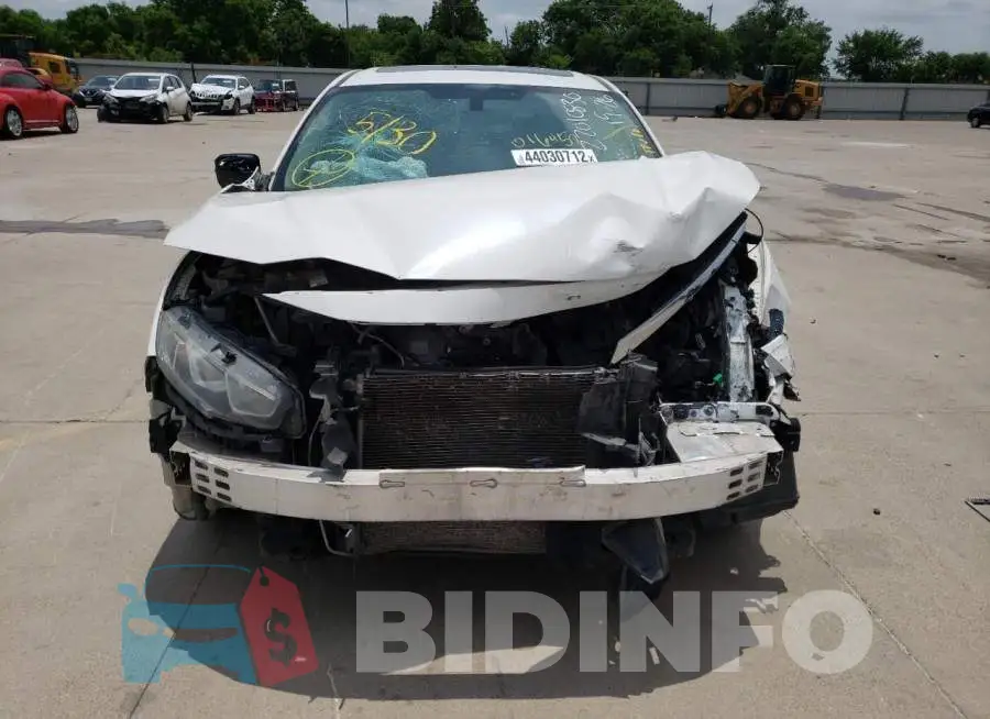 19XFC2F78HE016452 Photo# 7