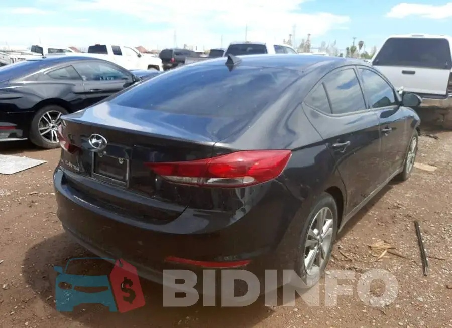 5NPD84LF1HH124083 Photo# 4