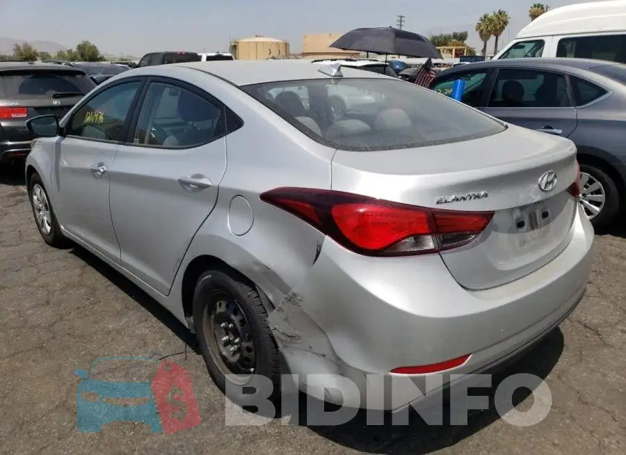 5NPDH4AE8GH776238 Photo# 3