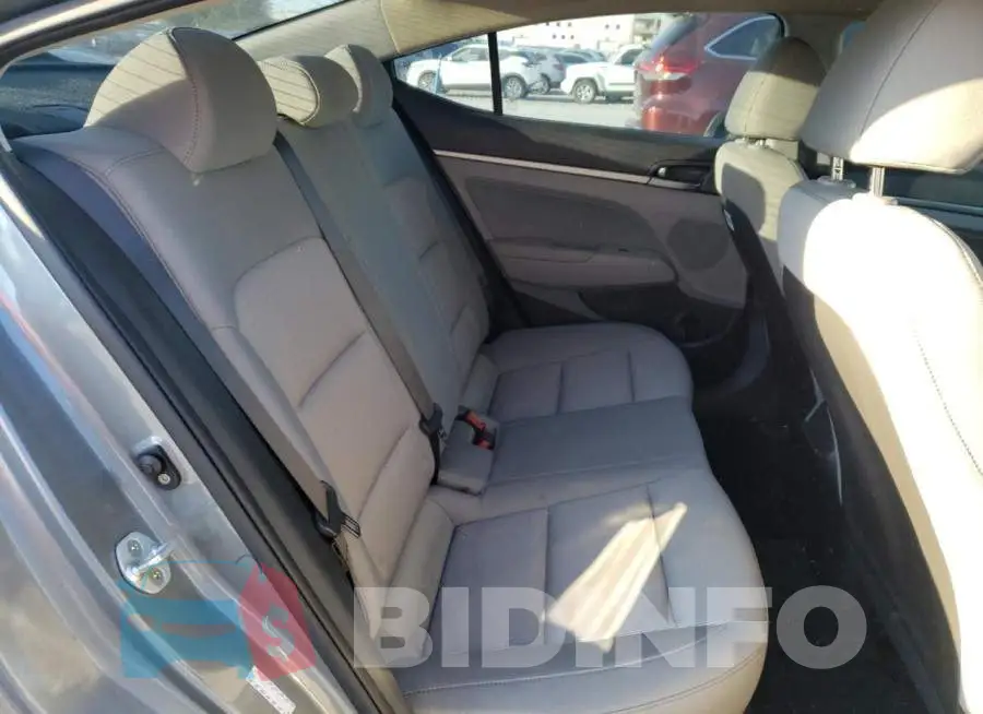 KMHD84LF9HU211053 Photo# 6