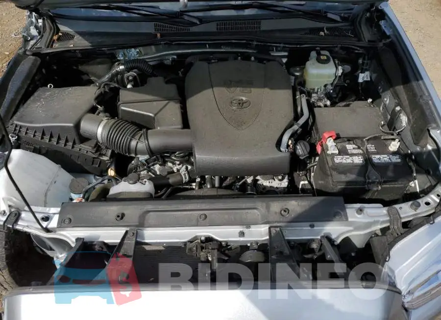 3TMCZ5AN5NM474802 Photo# 7