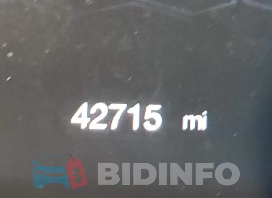 3C4NJDCB6MT511163 Photo# 8