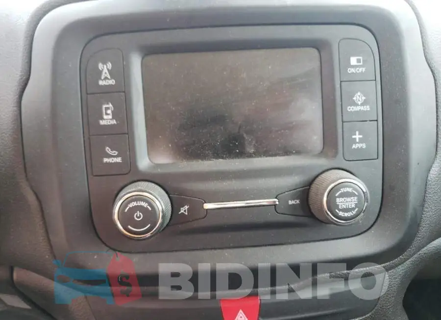 ZACCJBCB9HPF17824 Photo# 9