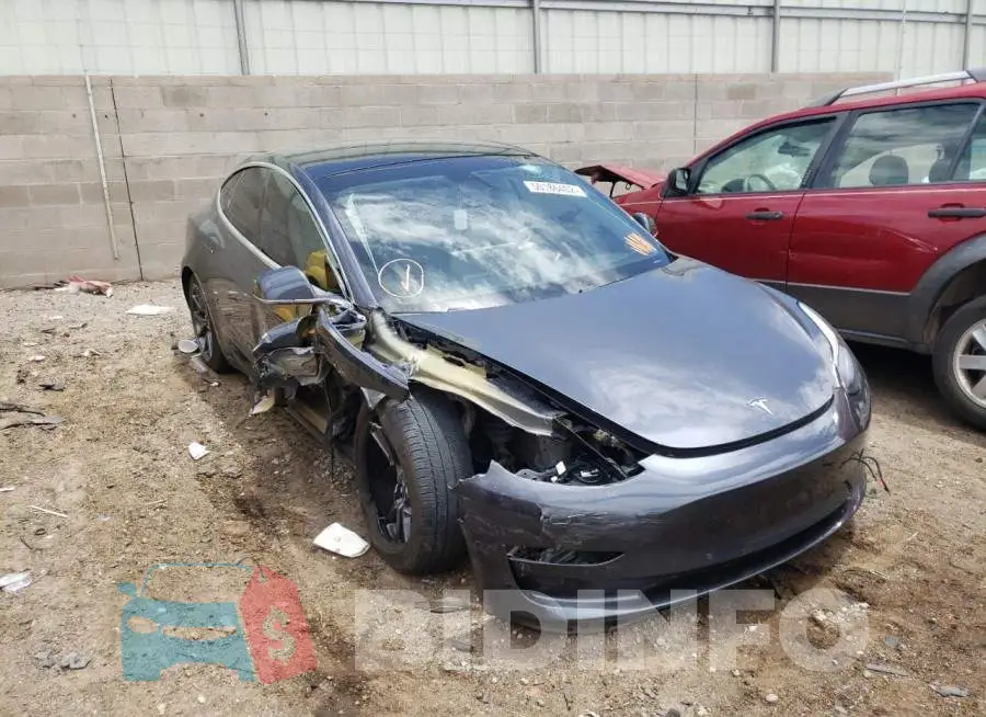 5YJ3E1EB1KF209976 Photo# 1