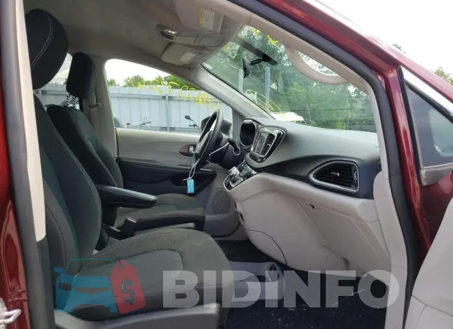 2C4RC1CG9LR141415 Photo# 5