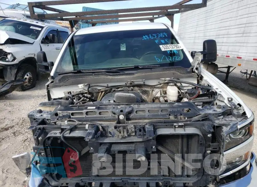 1GB0CUEG1JZ337766 Photo# 7