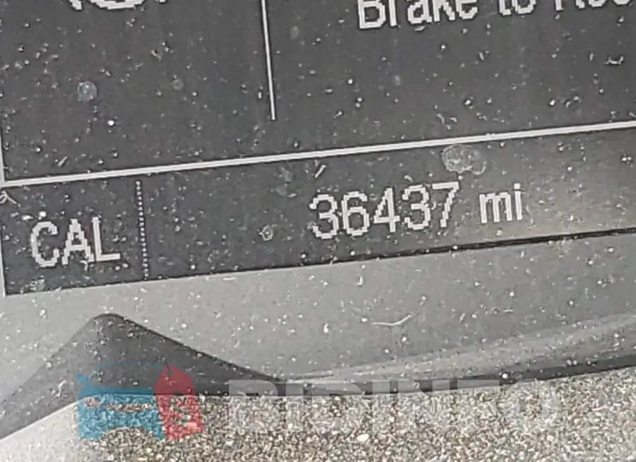 3GNCJPSB3JL235621 Photo# 8