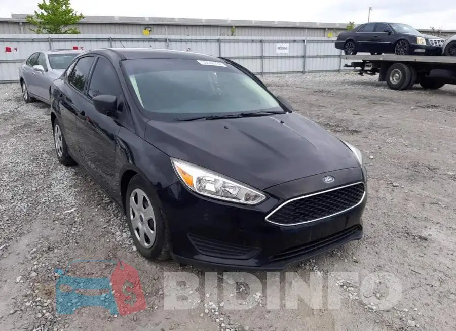 1FADP3E28GL358972 Photo# 1
