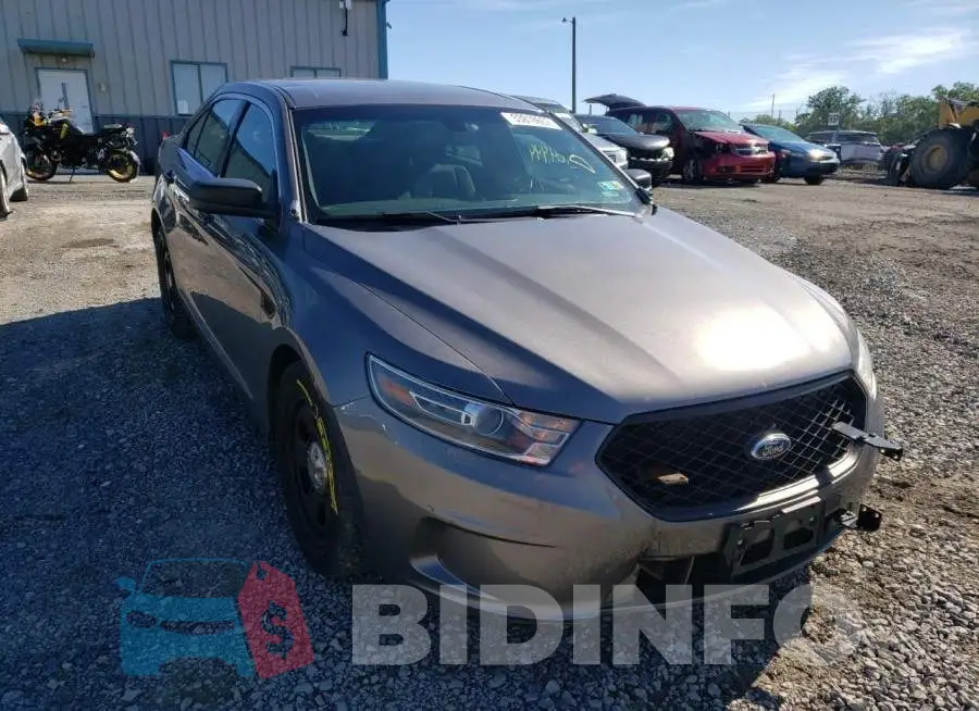 1FAHP2MK3HG109941 Photo# 1