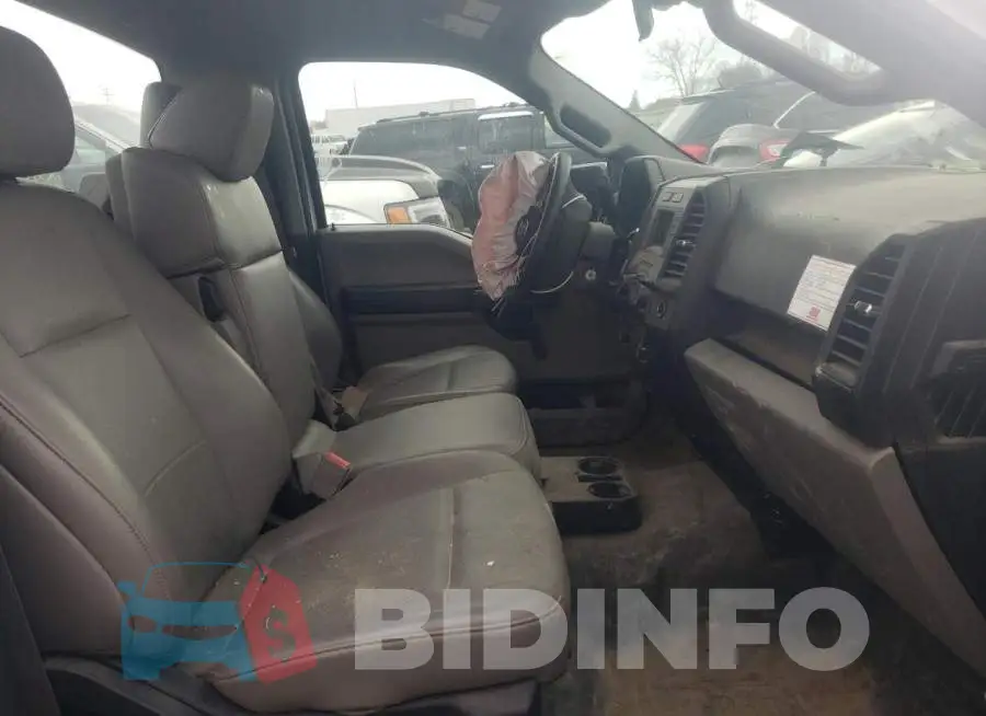 1FTMF1CB5JFD61239 Photo# 5
