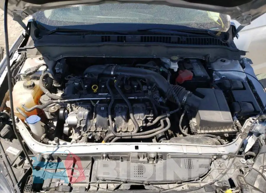 3FA6P0D9XKR240731 Photo# 7